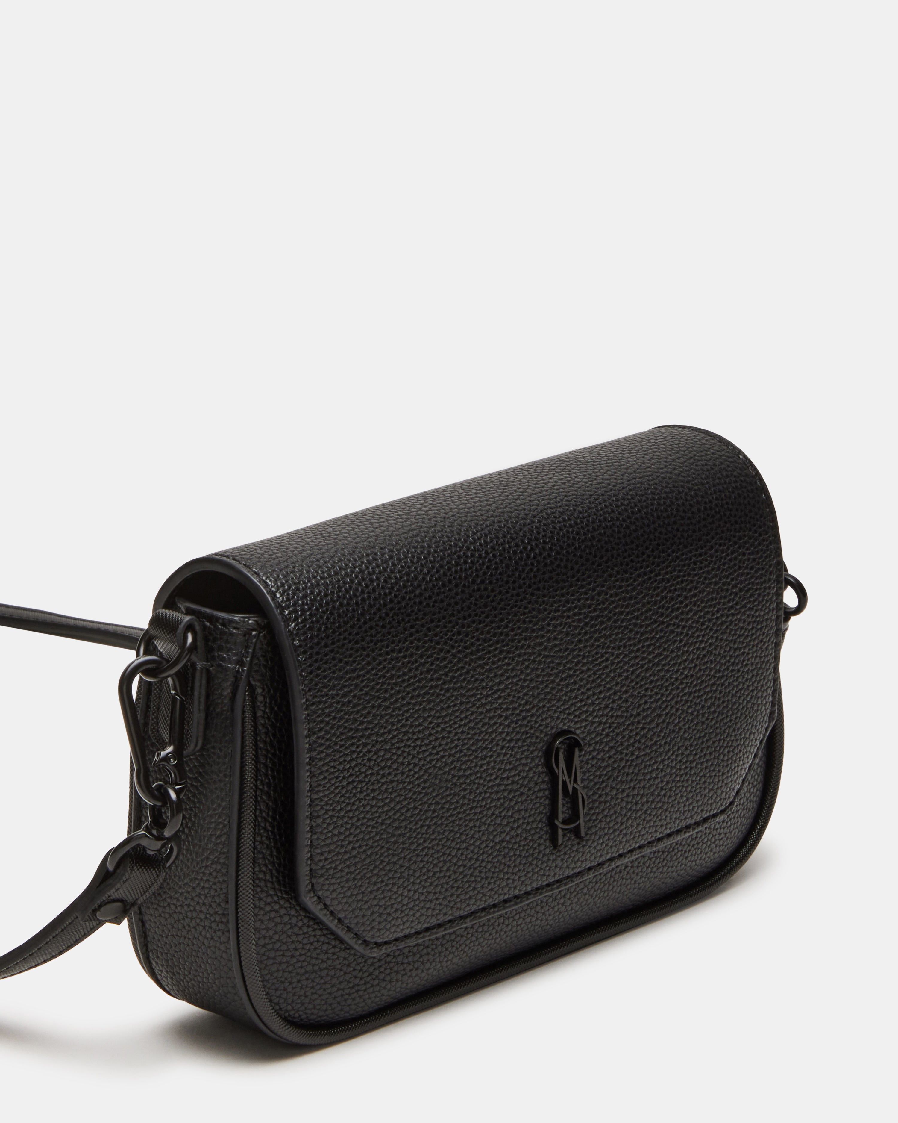 BMAE-X BLACK/BLACK CROSSBODY BAG- Hover Image