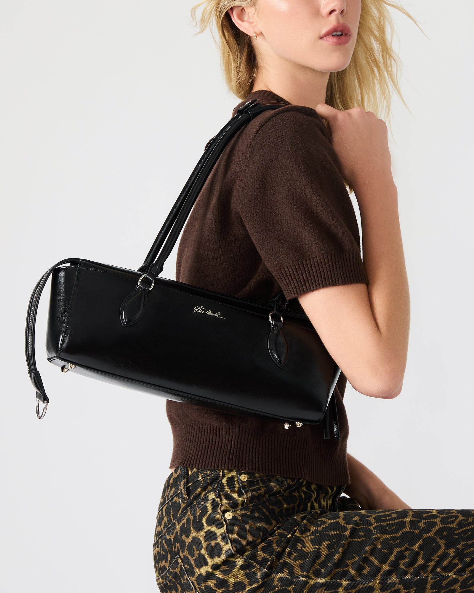 BREMIE BLACK/SILVER SHOULDER BAG