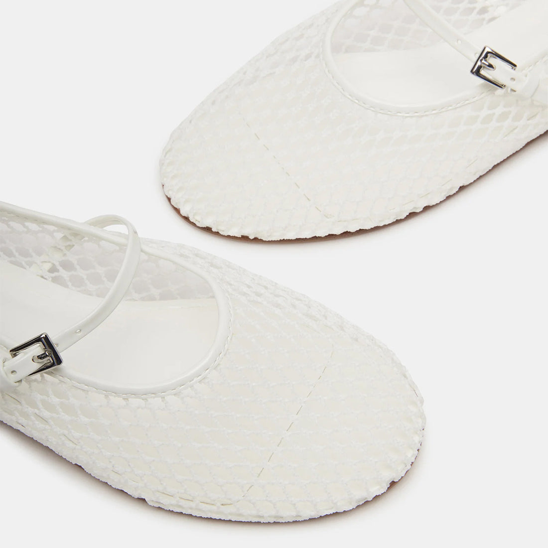 MAGS WHITE FLATS - view 4