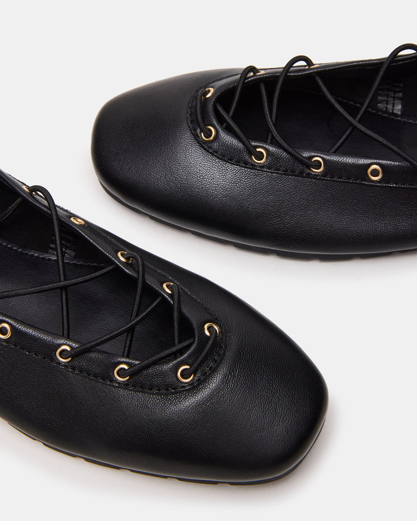 POINTE BLACK LEATHER FLATS