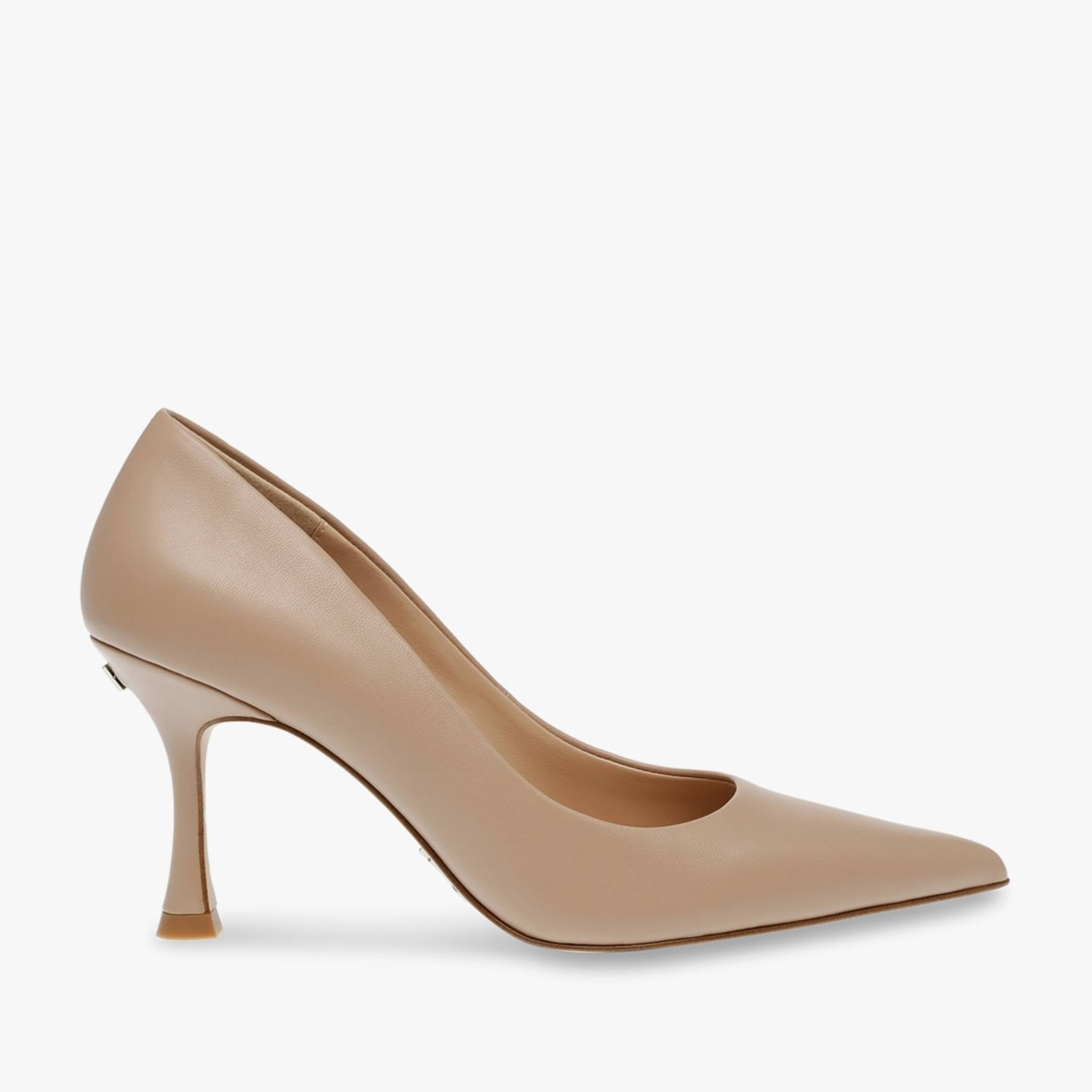 CAN-DO BLUSH LEATHER HEELS